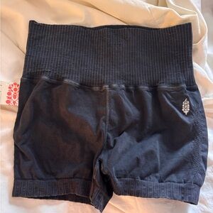 FP Movement Seamless High-Rise Biker Shorts – Washed Black (NWT) | M/L